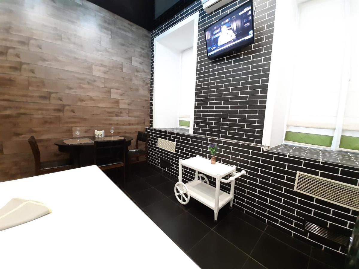 Viva Olive - Студия Со Спальней В Центре Kremenchuk Exterior photo